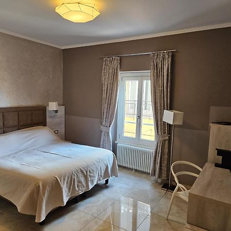 Prima Fila Due Pemium Guest House 산레모 외부 사진